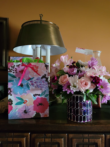 Florist «Novack Schafer Florist», reviews and photos, 680 Nilles Rd, Fairfield, OH 45014, USA