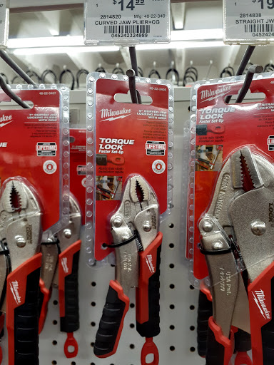 Hardware Store «Beach Ace Hardware Inc», reviews and photos, 232 Commercial Blvd, Lauderdale-By-The-Sea, FL 33308, USA