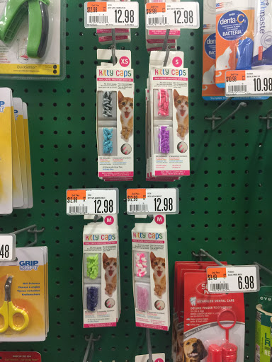 Pet Supply Store «Pet Supplies Plus», reviews and photos, 3100 Manchester Rd, Akron, OH 44319, USA