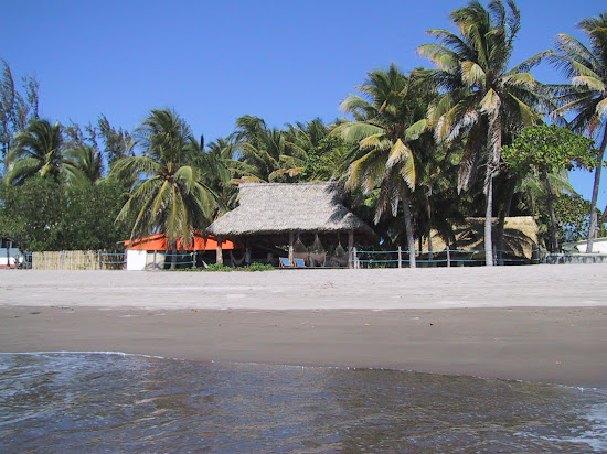 Los Caracoles beach