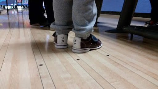 Bowling Alley «Brunswick Zone Niles Lanes», reviews and photos, 7333 N Milwaukee Ave, Niles, IL 60714, USA