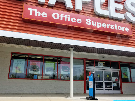 Office Supply Store «Staples», reviews and photos, 1041 N Dupont Hwy, Dover, DE 19901, USA