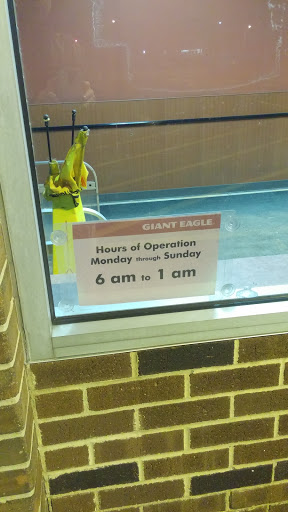 Supermarket «Giant Eagle Supermarket», reviews and photos, 5220 Mahoning Ave, Youngstown, OH 44515, USA
