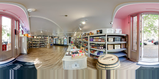 Liquor Store «Downtown Nashville Wine and Spirits», reviews and photos, 178 2nd Ave N, Nashville, TN 37201, USA