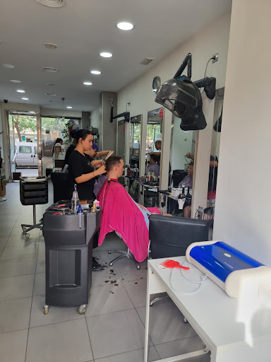 Zendo Peluqueros en Motril, Granada