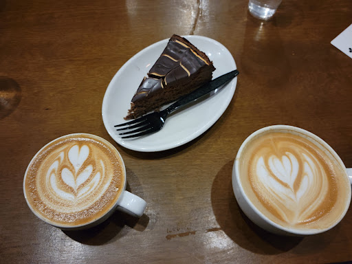 Coffee Shop «Dessert Oasis Coffee Roasters», reviews and photos, 336 S Main St, Rochester, MI 48307, USA