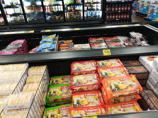 Grocery Store «Grocery Outlet Bargain Market», reviews and photos, 1130 Chester Pike, Sharon Hill, PA 19079, USA