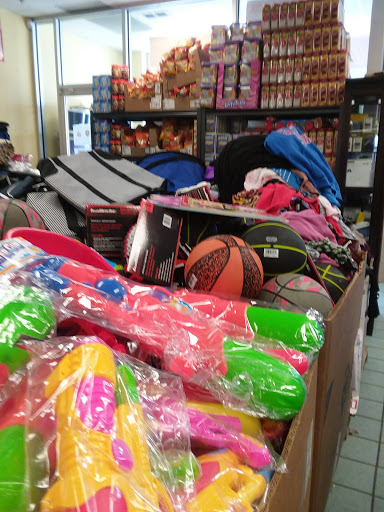 Shopping Mall «Lynn Plaza Shopping Center», reviews and photos, 520-600 W Dundee Rd, Wheeling, IL 60090, USA