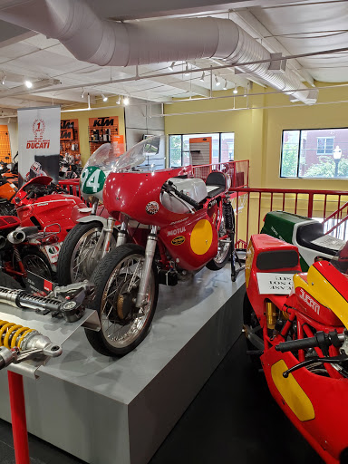 Motorcycle Dealer «Commonwealth Motorcycles», reviews and photos, 625 E Jefferson St, Louisville, KY 40202, USA