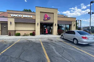 Taco Bell image