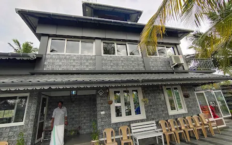 RIVER LAND HOME STAY image