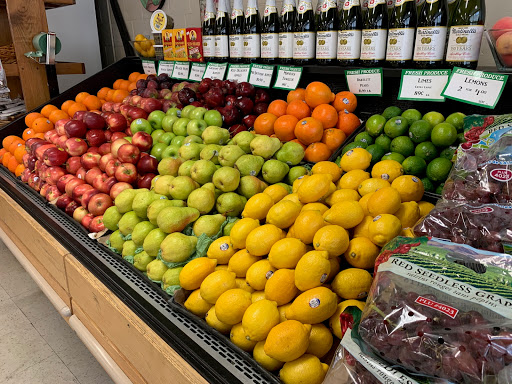 Produce Market «Danvers Fresh Market Place», reviews and photos, 17 Elm St, Danvers, MA 01923, USA