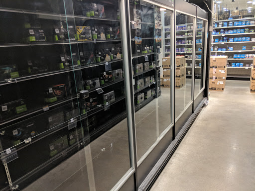 Shopping Mall «Cross County Shopping», reviews and photos, 8000 Mall Walk, Yonkers, NY 10704, USA