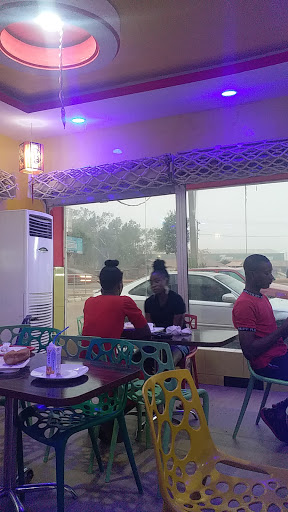 911 Pizzaland, Romi, Kaduna, Nigeria, Fast Food Restaurant, state Kaduna