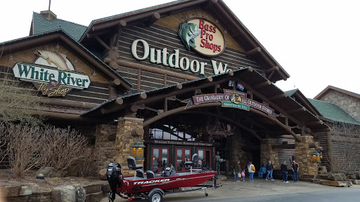 Sporting Goods Store «Bass Pro Shops», reviews and photos, 1935 S Campbell Ave, Springfield, MO 65807, USA