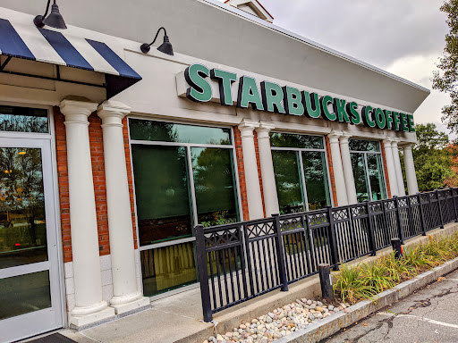 Starbucks, 154 Turnpike Rd, Southborough, MA 01772, USA, 