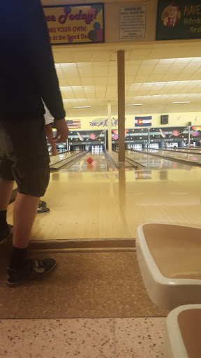 Sports Bar «Crown Lanes Bowling Center & Sports Bar», reviews and photos, 2325 S Federal Blvd, Denver, CO 80219, USA