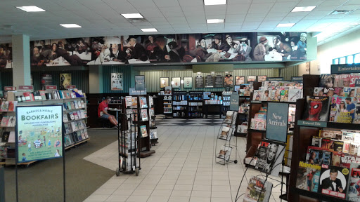 Book Store «Barnes & Noble», reviews and photos, 861 N E Mall Blvd, Hurst, TX 76053, USA