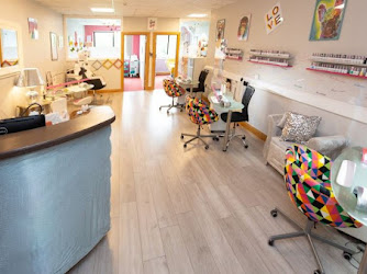 Glam Gals Beauty Salon and Training Academy