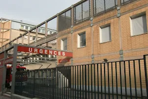 Cochin Hospital Emergency Room image