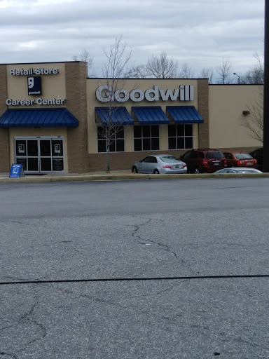 Thrift Store «Goodwill», reviews and photos