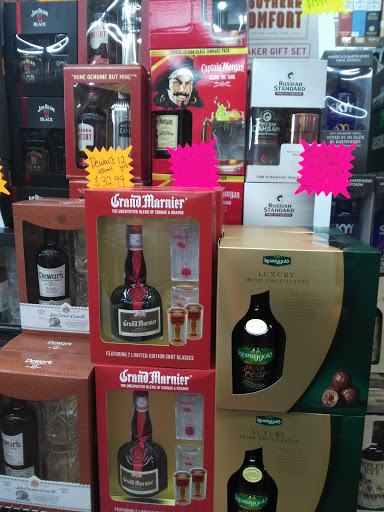 Liquor Store «House of Liquors», reviews and photos, 4330 Callaghan Rd, San Antonio, TX 78228, USA