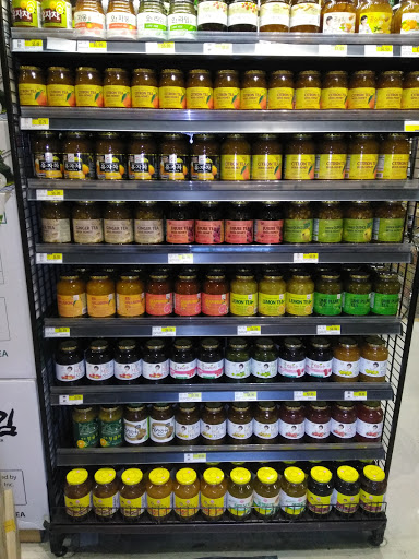 Korean Grocery Store «H Mart», reviews and photos, 2600 Alton Pkwy, Irvine, CA 92606, USA