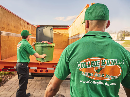 Moving Company «College Hunks Hauling Junk and Moving», reviews and photos, 615 Mamaroneck Ave, Mamaroneck, NY 10543, USA