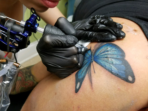 Tattoo Shop «Aces High Tattoo Lake Worth», reviews and photos, 407 S Dixie Hwy, Lake Worth, FL 33460, USA