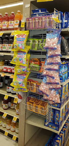 Grocery Store «Safeway», reviews and photos, 138 W Ellendale Ave, Dallas, OR 97338, USA