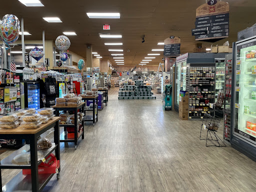 Grocery Store «Township of Washington Foodtown», reviews and photos, 315 Pascack Rd, Township of Washington, NJ 07676, USA