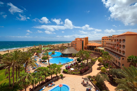 Elba Sara Beach & Golf Resort Av. de las Marismas, 7, 35610 Castillo Caleta de Fuste, Las Palmas, España