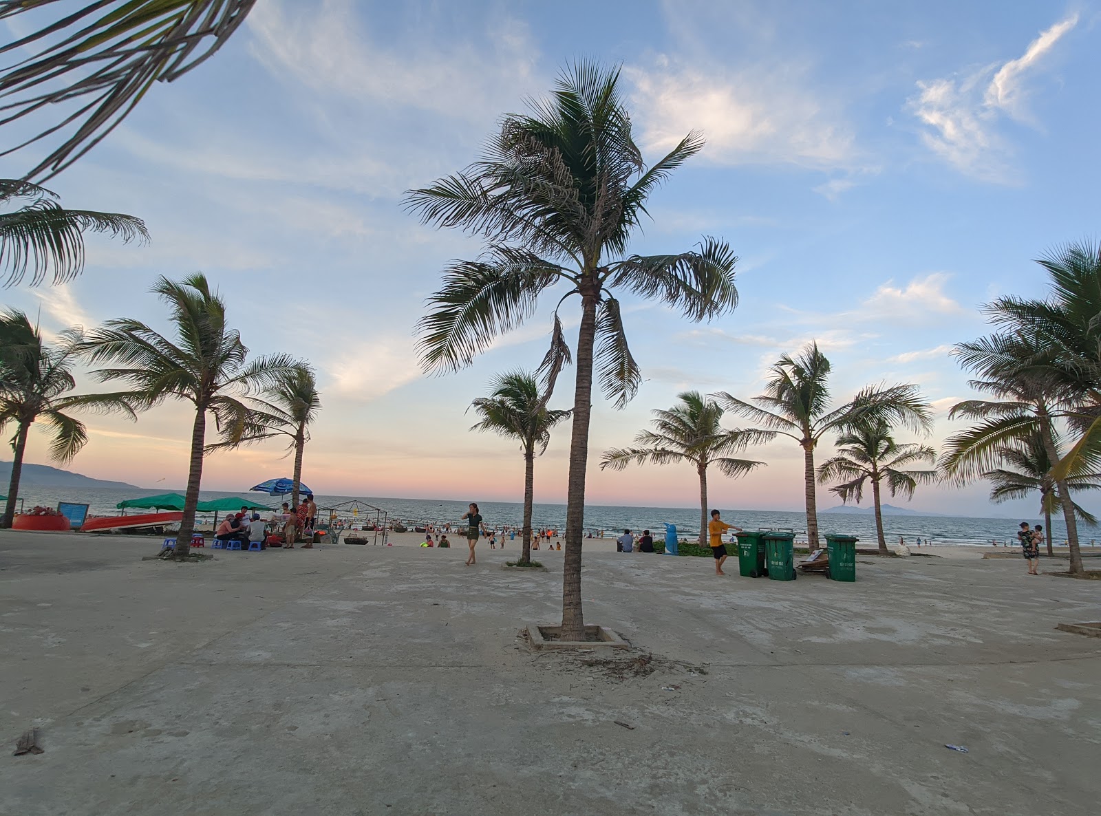 Photo of Son Thuy Beach amenities area