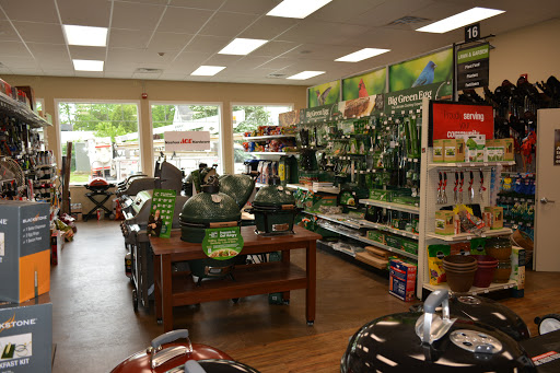 Home Improvement Store «Nashua Wallpaper & Paint», reviews and photos, 129 W Pearl St #1, Nashua, NH 03060, USA