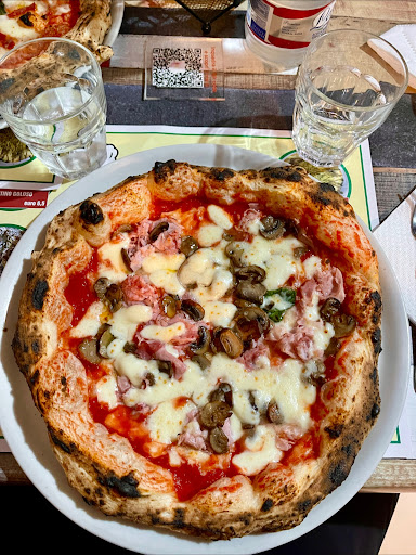 Pizzeria Cotto E Mangiato in Santa Maria Capua Vetere, Provincia di Caserta