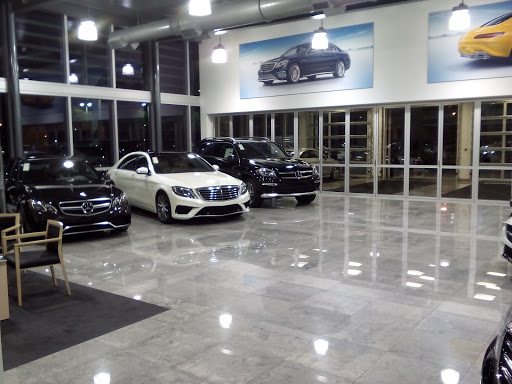 Mercedes Benz Dealer «Mercedes-Benz of Pembroke Pines», reviews and photos, 14199 Pines Blvd, Pembroke Pines, FL 33027, USA