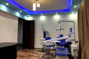 Smiley dental center سمايلي image
