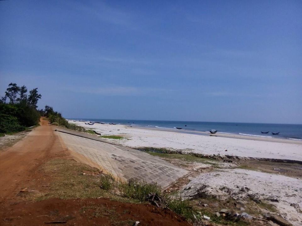 Vinh Thai Beach photo #9