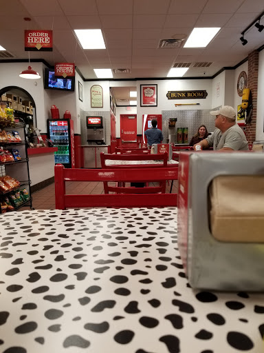 Sandwich Shop «Firehouse Subs», reviews and photos, 121 Bass Pro Blvd g, Denham Springs, LA 70726, USA