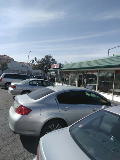 Donut Shop «Donut City», reviews and photos, 6100 Magnolia Ave, Riverside, CA 92506, USA