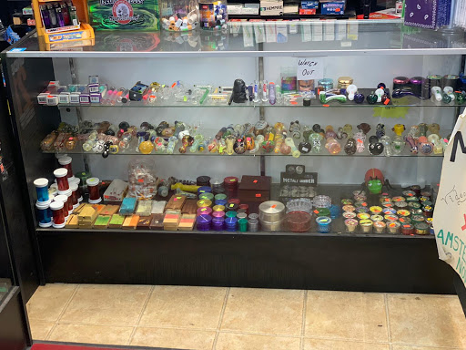 Tobacco Shop «Amsterdam Smoke Shop», reviews and photos, 510 W Court St, Seguin, TX 78155, USA