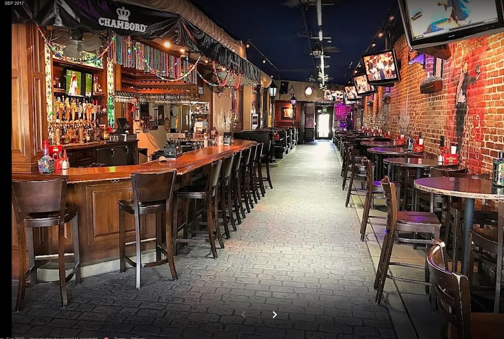 Bourbon Street Fullerton Bar, Craft Beer & Grill 92832