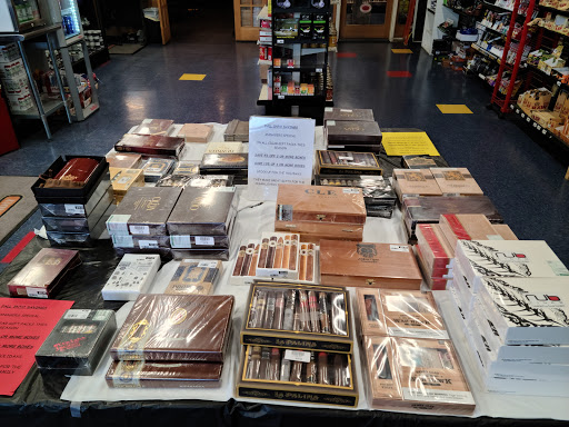 Tobacco Shop «Smoker Friendly», reviews and photos, 6762 W Coal Mine Ave, Littleton, CO 80123, USA