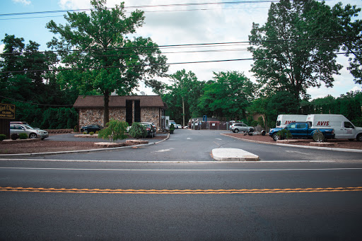 Auto Body Shop «Wreck O Mend Auto Body», reviews and photos, 1040 NJ-33, Freehold, NJ 07728, USA