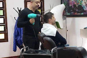 Marcelo Ferreira hairstylist image
