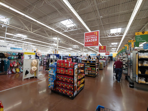 Department Store «Walmart Supercenter», reviews and photos, 950 W Votaw St, Portland, IN 47371, USA