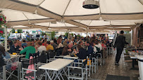 Atmosphère du Restaurant La Terrasse à Saint-Valery-sur-Somme - n°2
