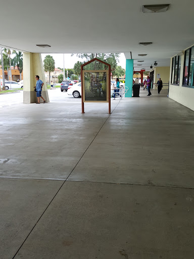 Supermarket «Publix Super Market at Flagler Park Plaza», reviews and photos, 8341 W Flagler St, Miami, FL 33144, USA