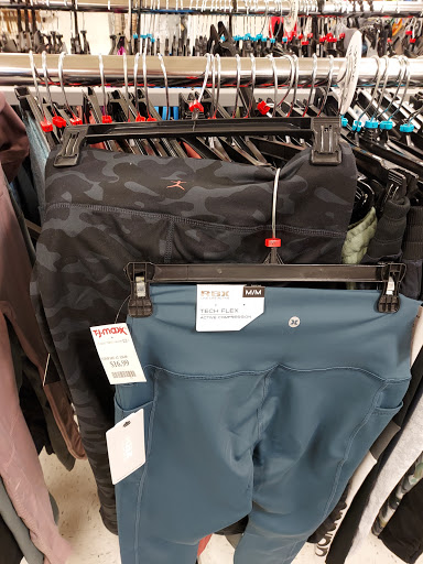 Department Store «T.J. Maxx», reviews and photos, 903 St George Ave, Woodbridge, NJ 07095, USA