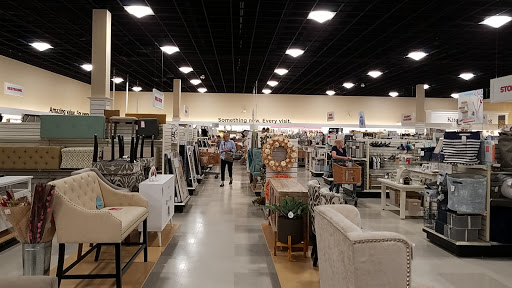 Department Store «T.J. Maxx & HomeGoods», reviews and photos, 717 Boardman Poland Rd, Youngstown, OH 44512, USA